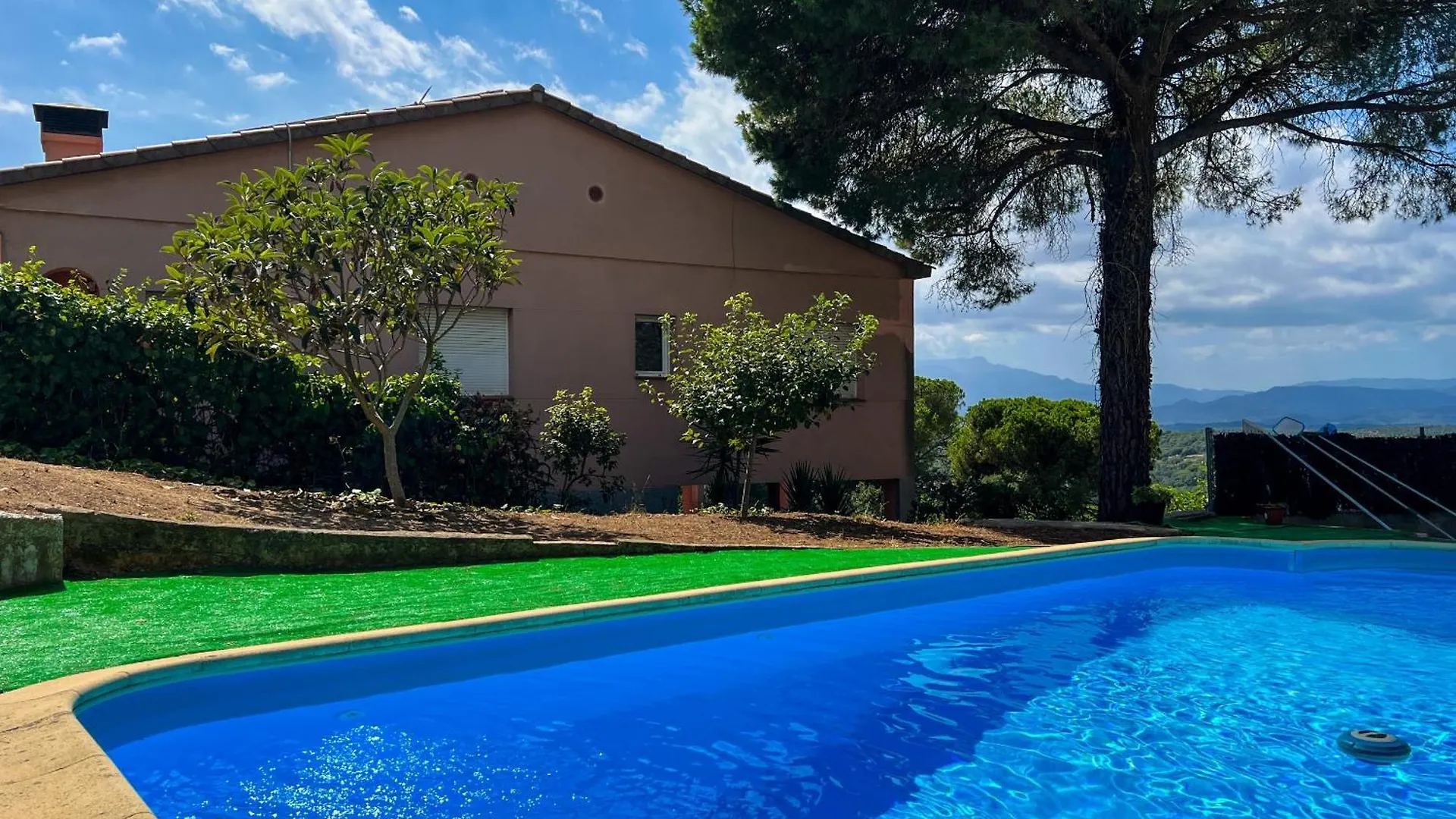 Vivalidays Gala Villa Tordera