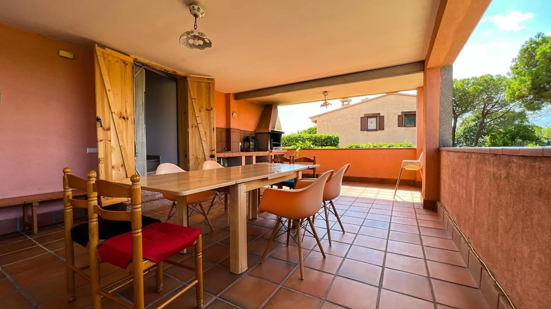 Vivalidays Gala Villa Tordera 0*,