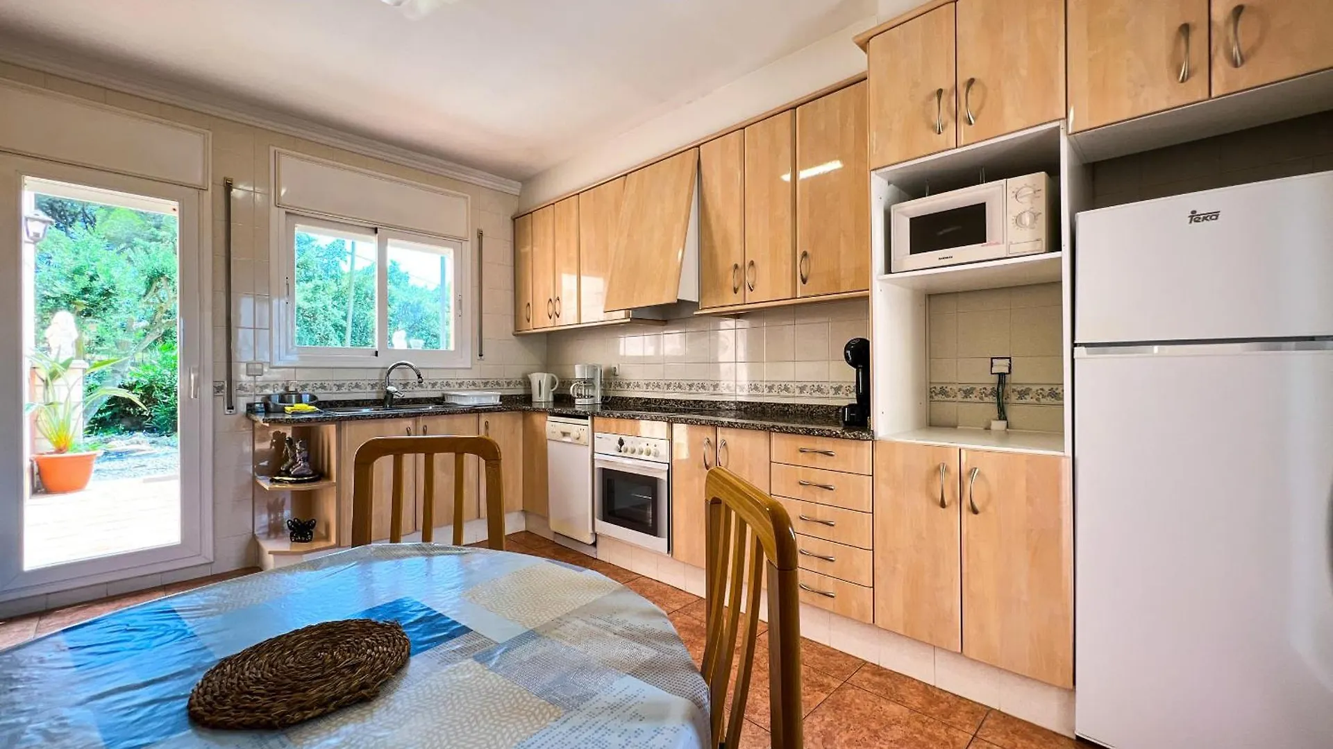 Holiday home Vivalidays Gala Villa Tordera